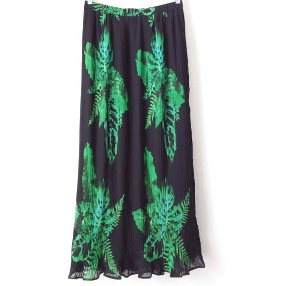 Mix Nouveau Long Pleated Pull-on Skirt S - Picture 1 of 8